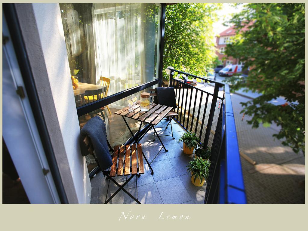 Appartement Nora Lemon à Nido Extérieur photo